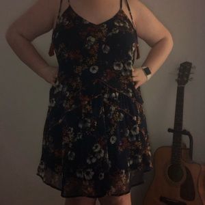 navy floral dress